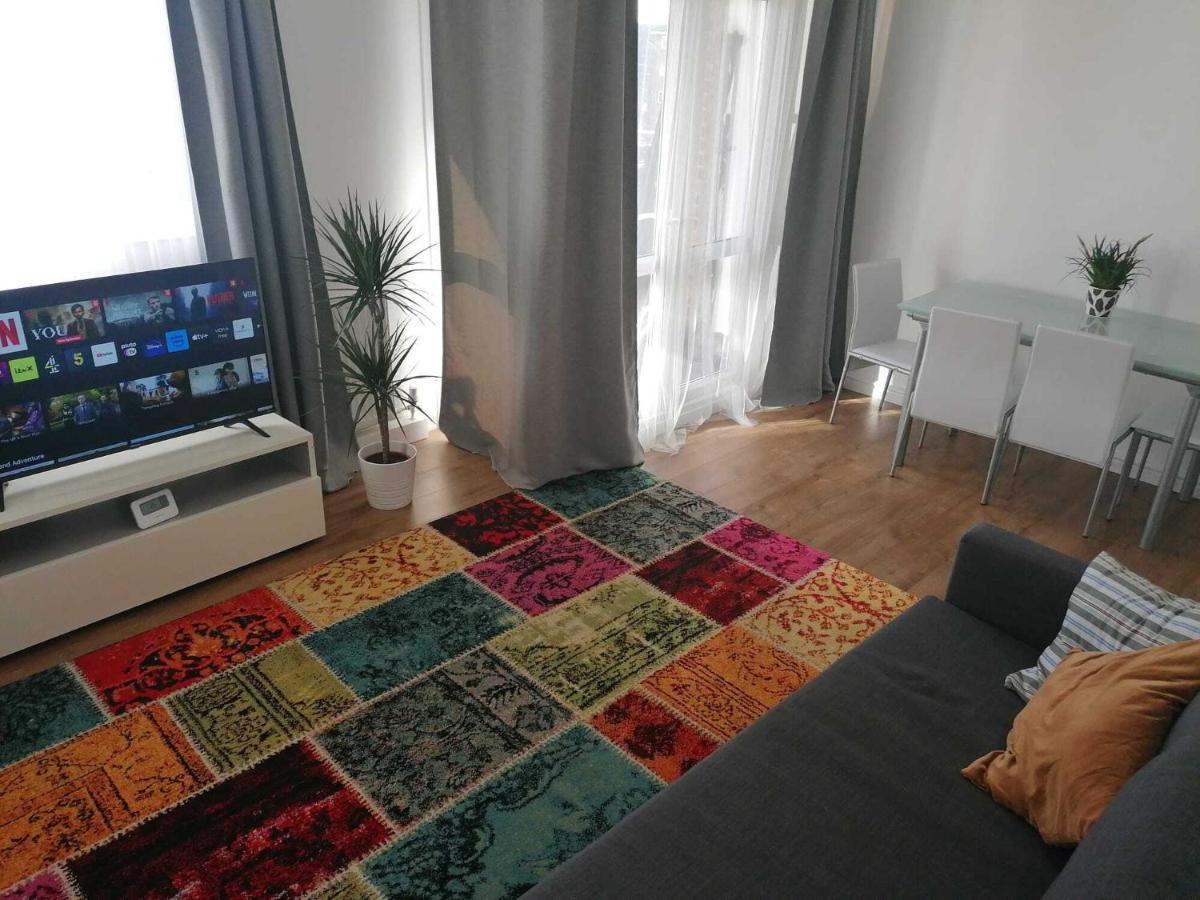 White City Apartment, Your London Stay Ngoại thất bức ảnh